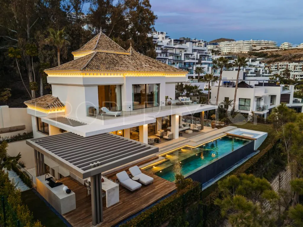 6 bedrooms La Quinta villa for sale