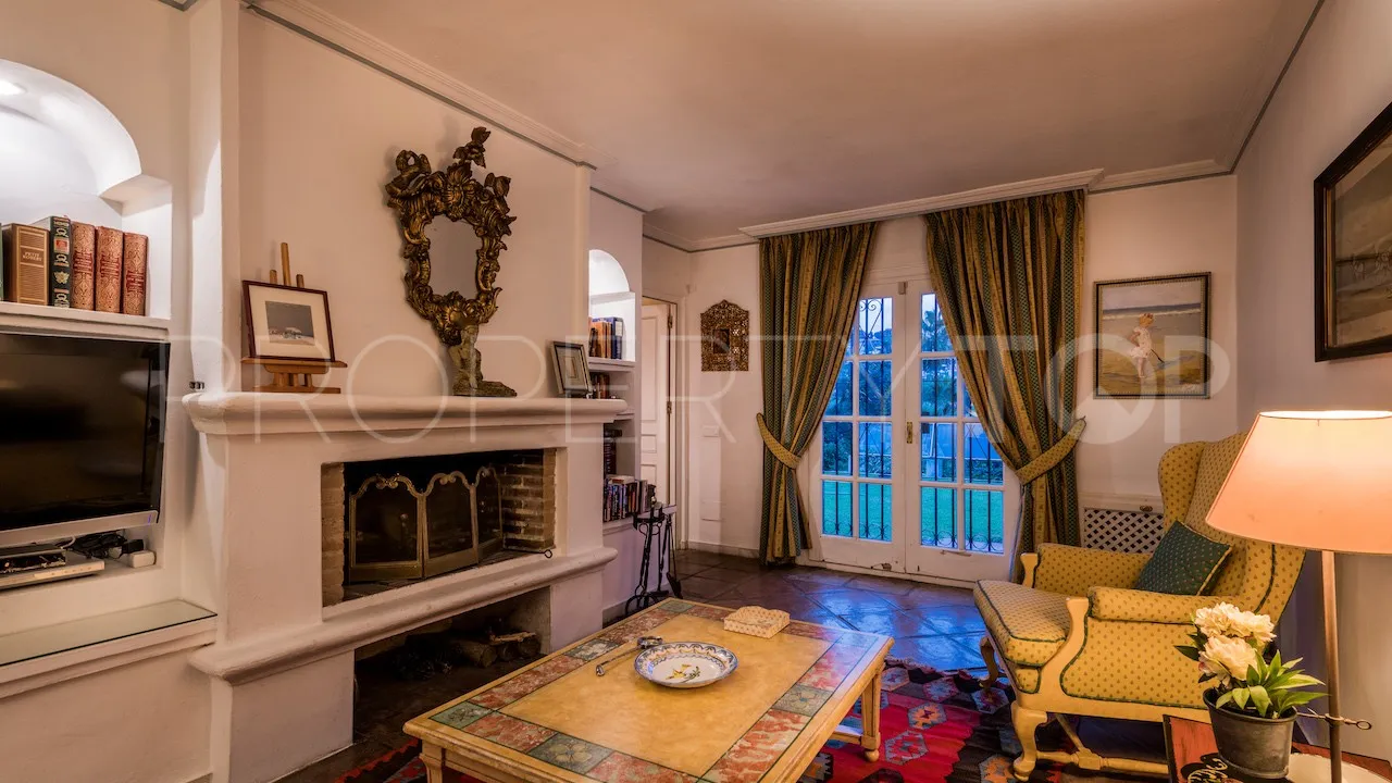 Benahavis, villa en venta con 6 dormitorios