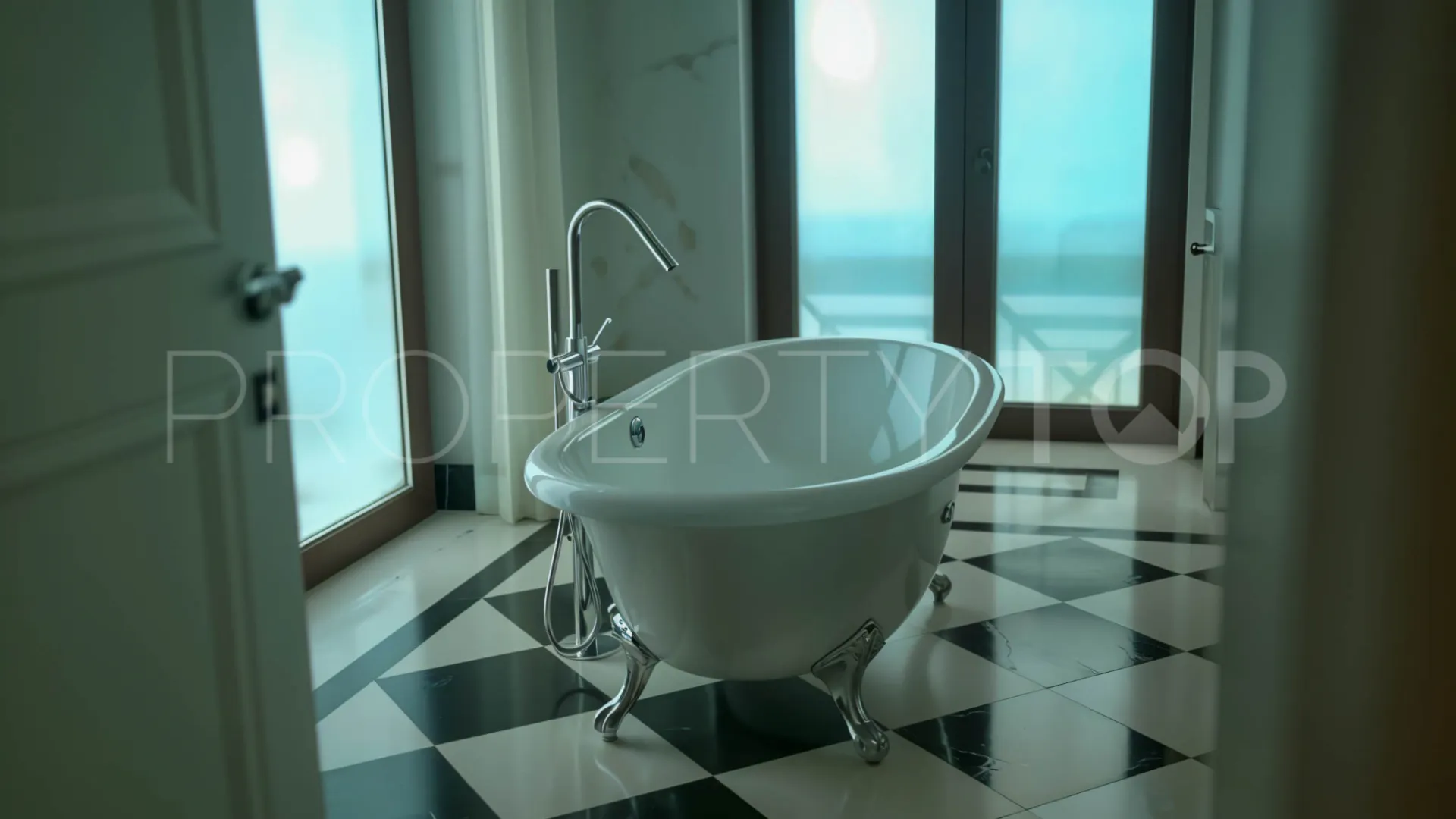 For sale Sierra Blanca villa