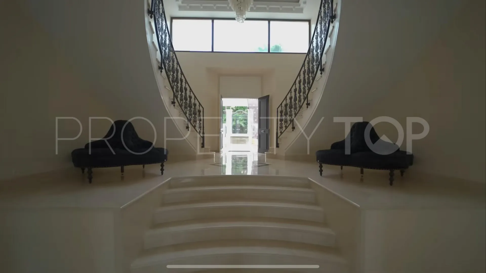 For sale Sierra Blanca villa