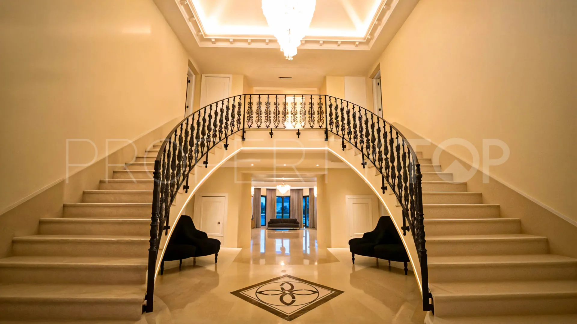 For sale Sierra Blanca villa