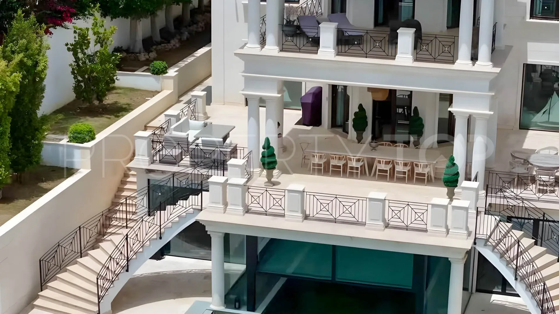 For sale Sierra Blanca villa
