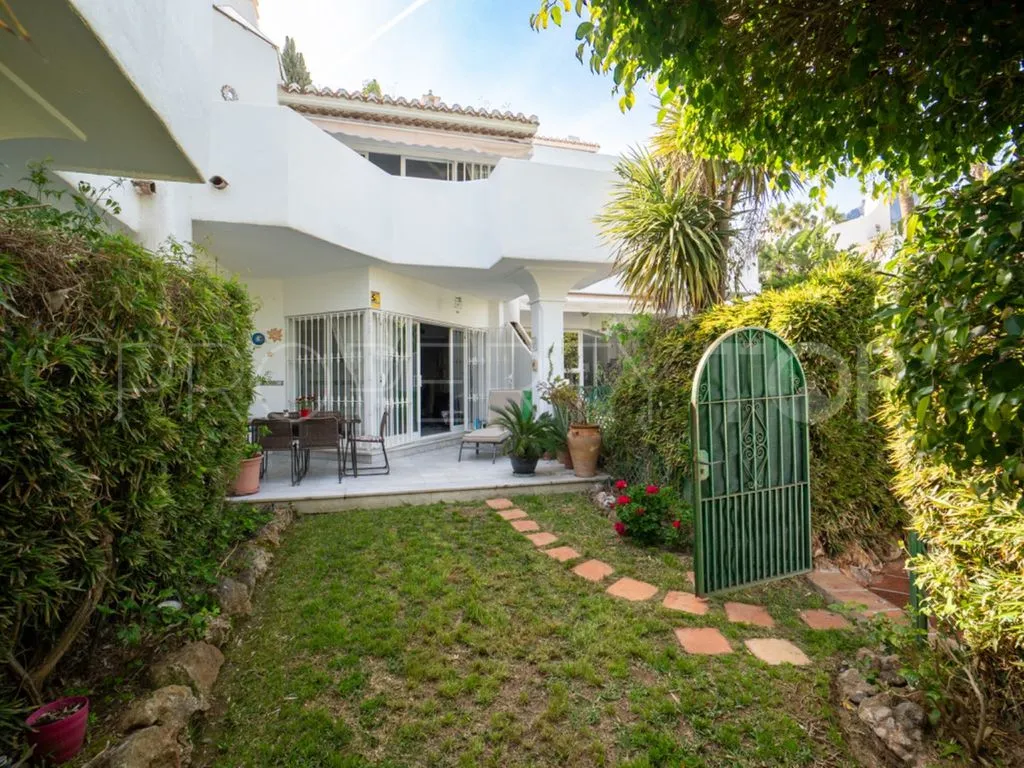 Sierra Blanca 3 bedrooms town house for sale