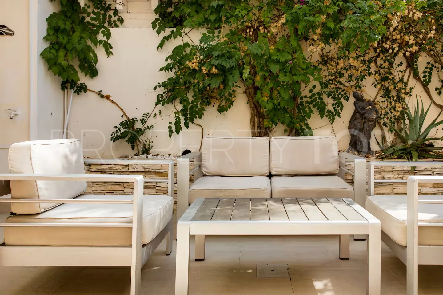 Town house with 5 bedrooms for sale in Altos del Rodeo