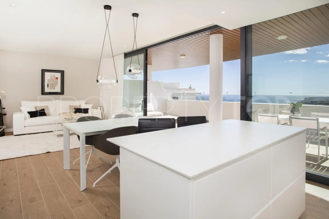 Buy 2 bedrooms apartment in El Higueron