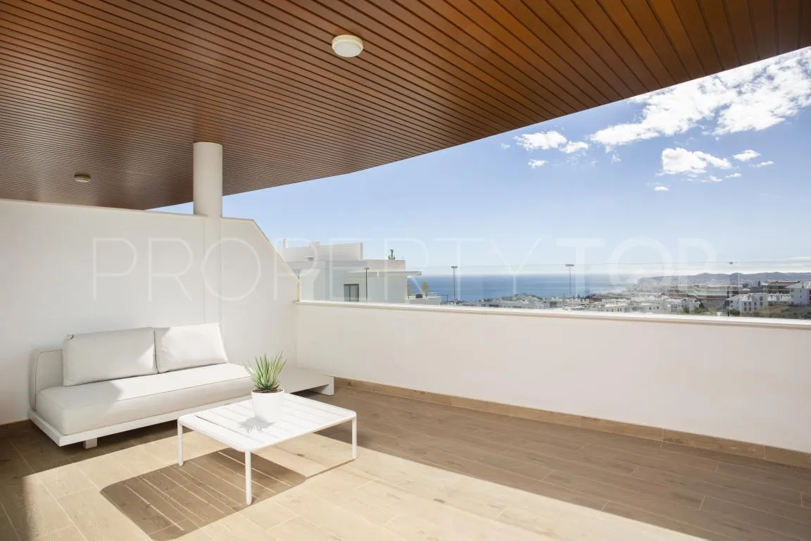 Buy 2 bedrooms apartment in El Higueron