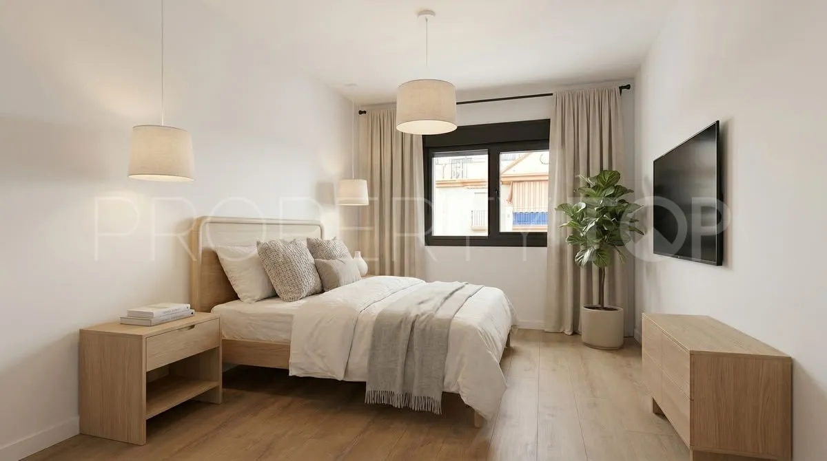 2 bedrooms apartment in Estepona Centre for sale