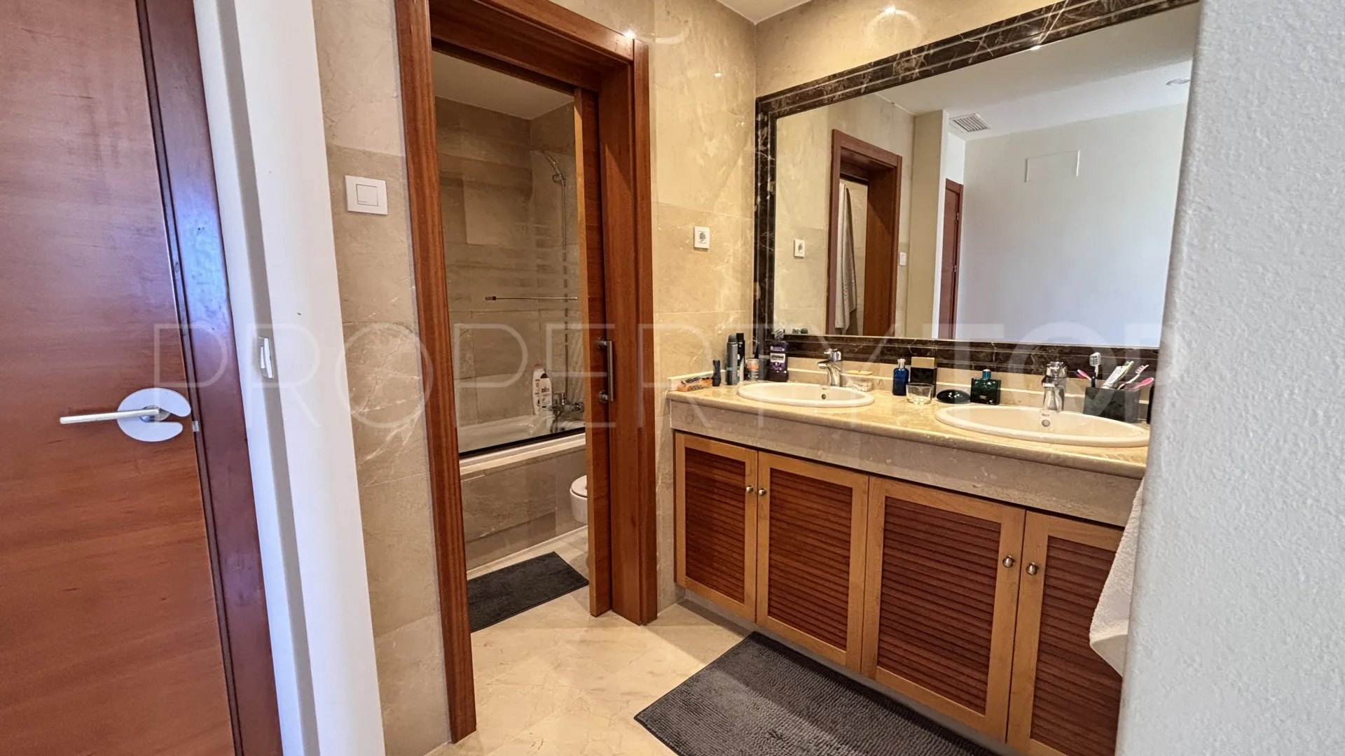 Estepona town house for sale
