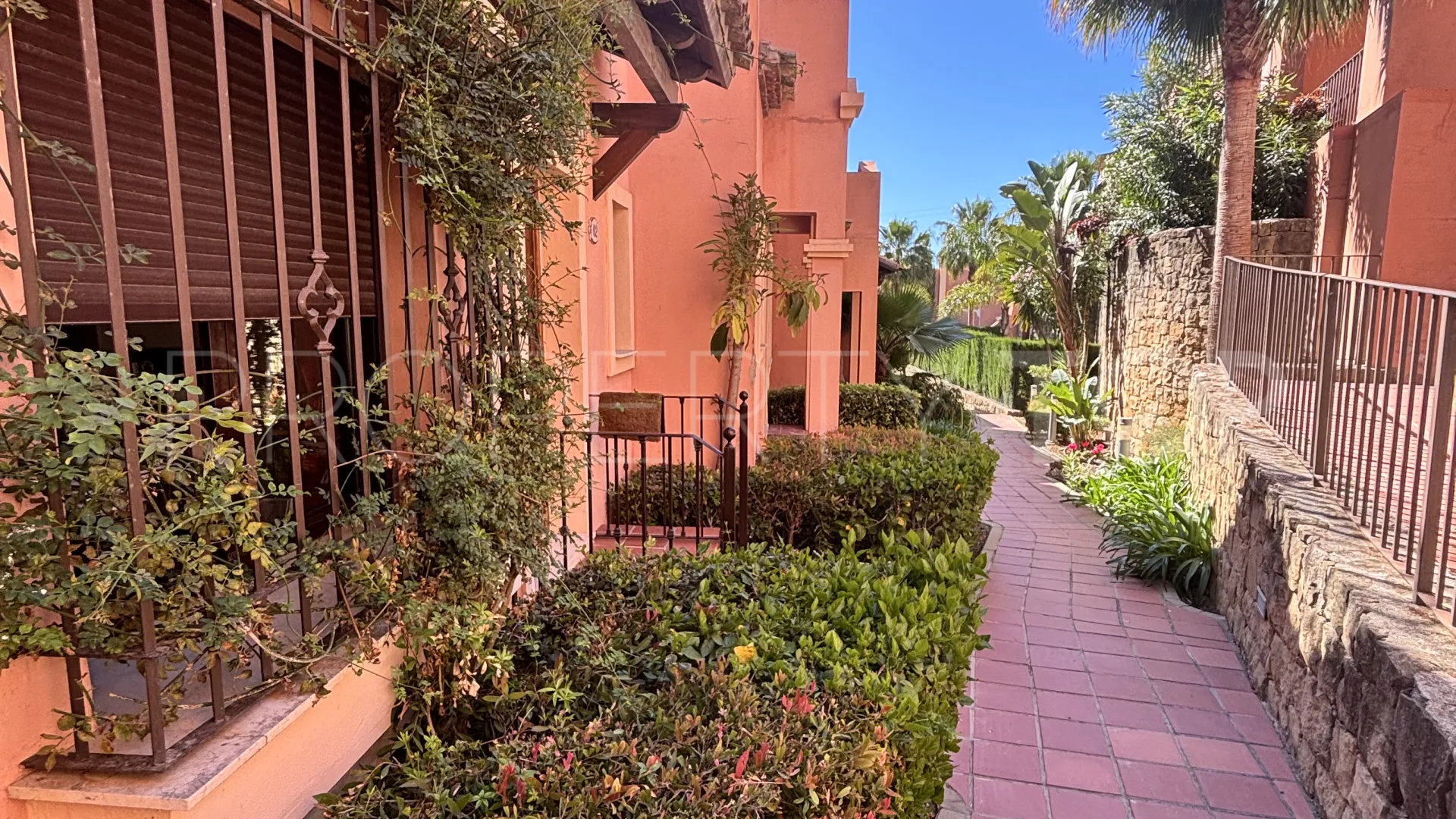 Estepona town house for sale