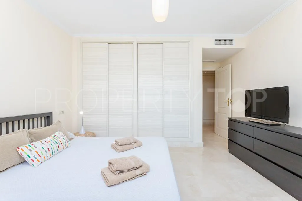 Se vende apartamento en Hacienda El palmeral con 1 dormitorio