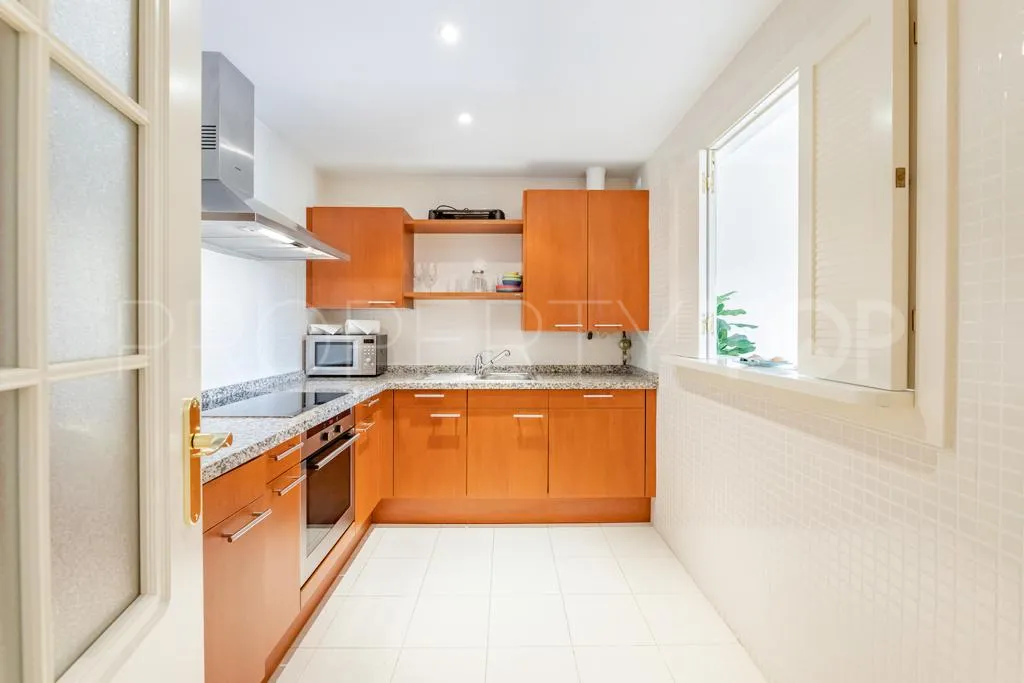 Se vende apartamento en Hacienda El palmeral con 1 dormitorio