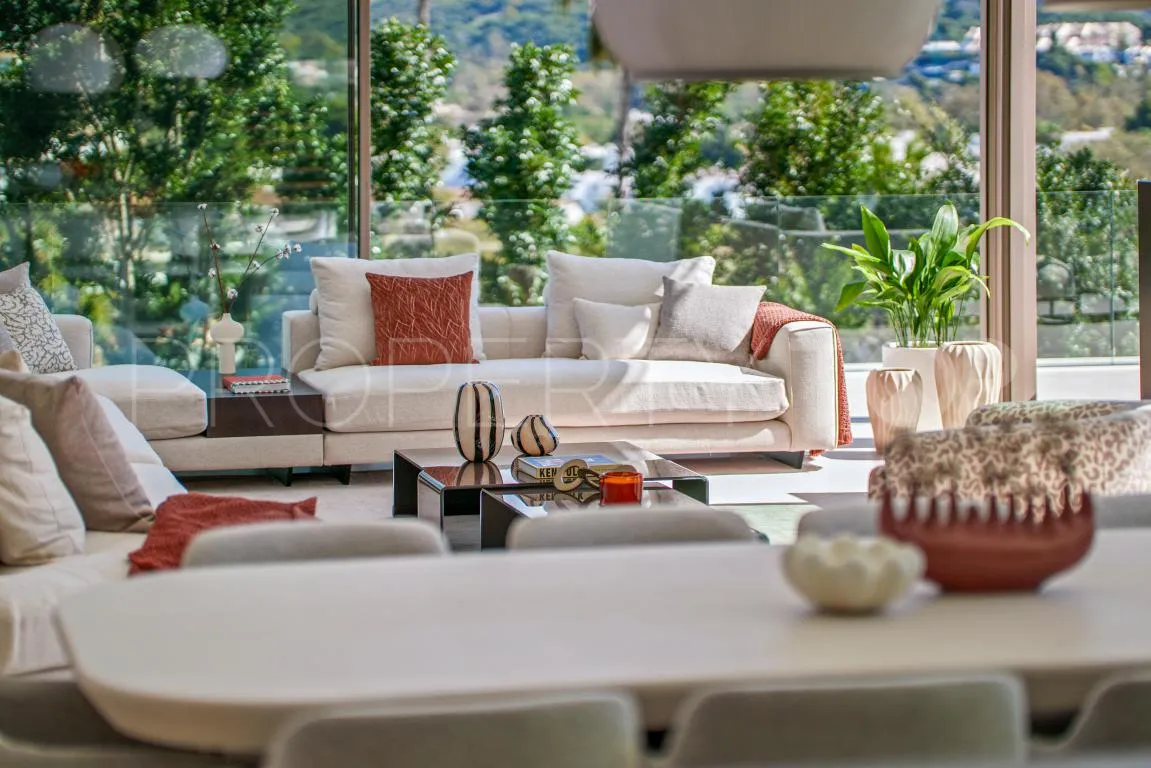 Villa en venta de 5 dormitorios en Nueva Andalucia