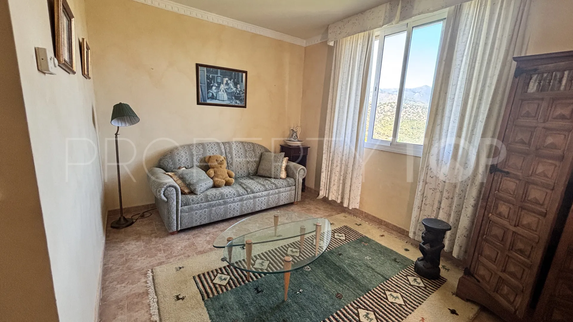 Mansion en venta de 8 dormitorios en Forest Hills