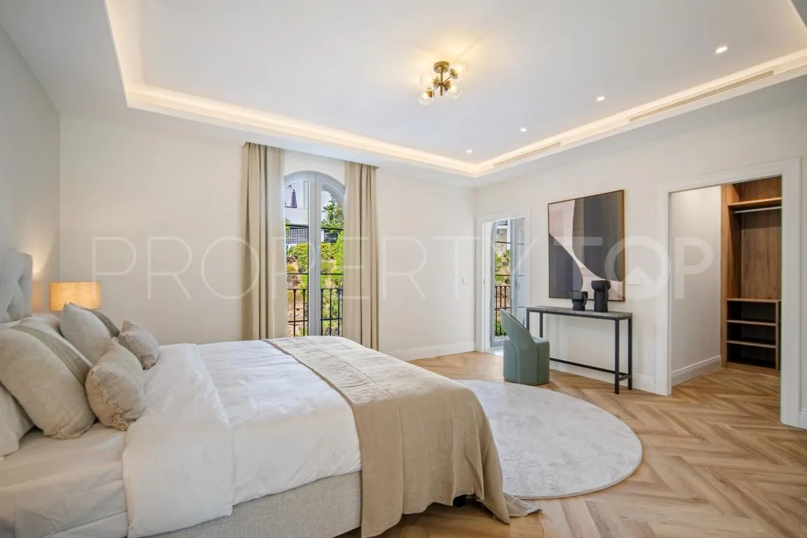 Villa for sale in Los Arqueros with 4 bedrooms