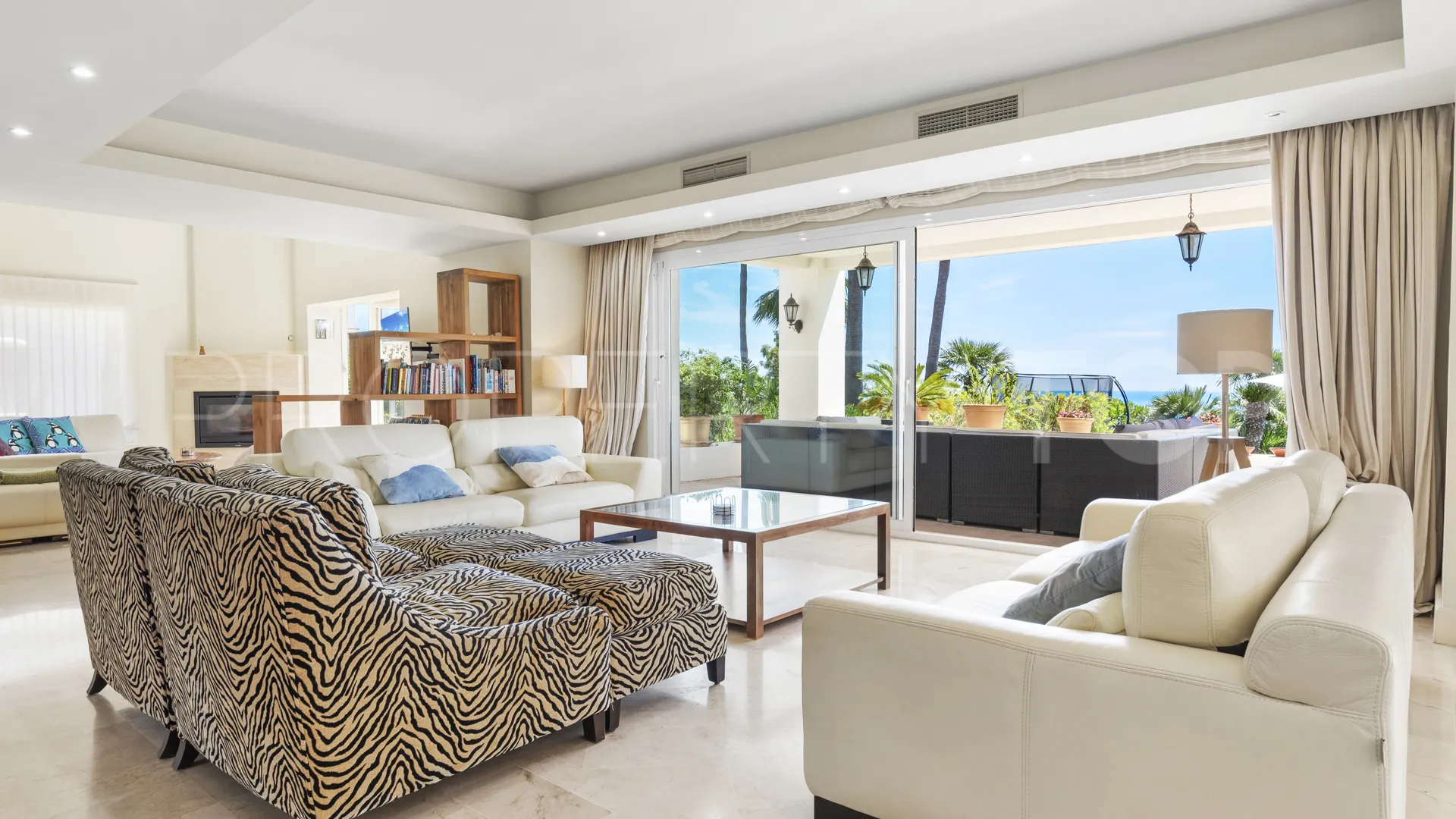 La Paloma villa for sale