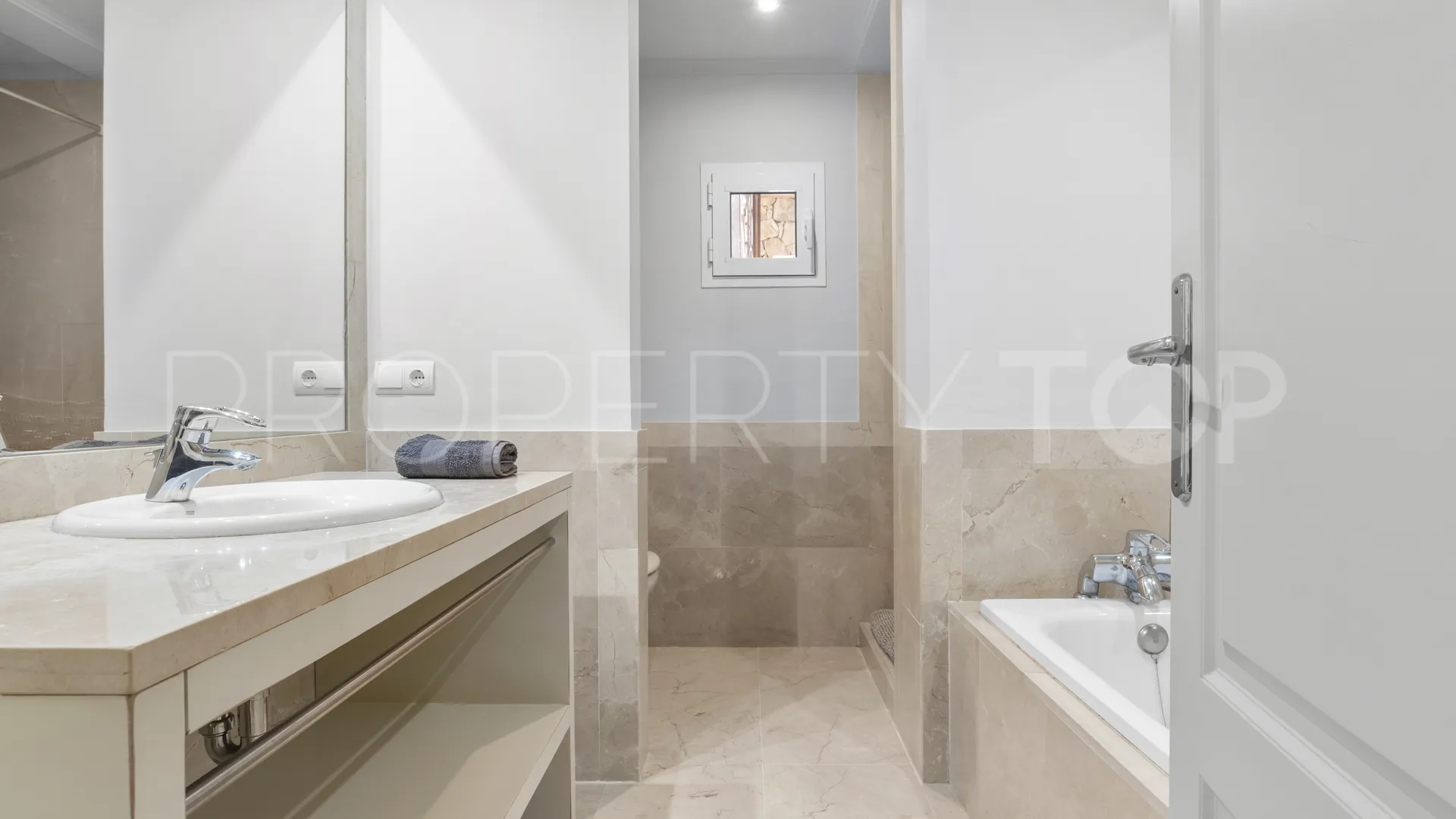 La Paloma villa for sale