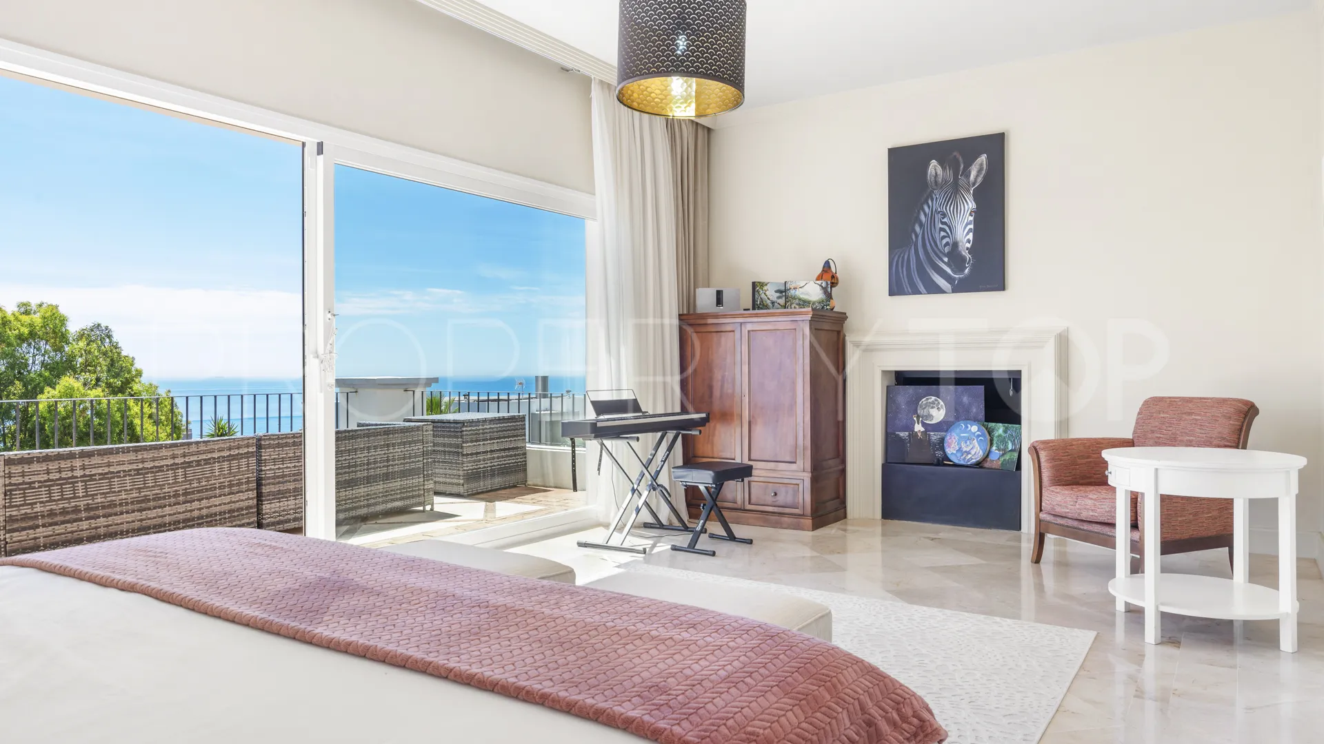 La Paloma villa for sale