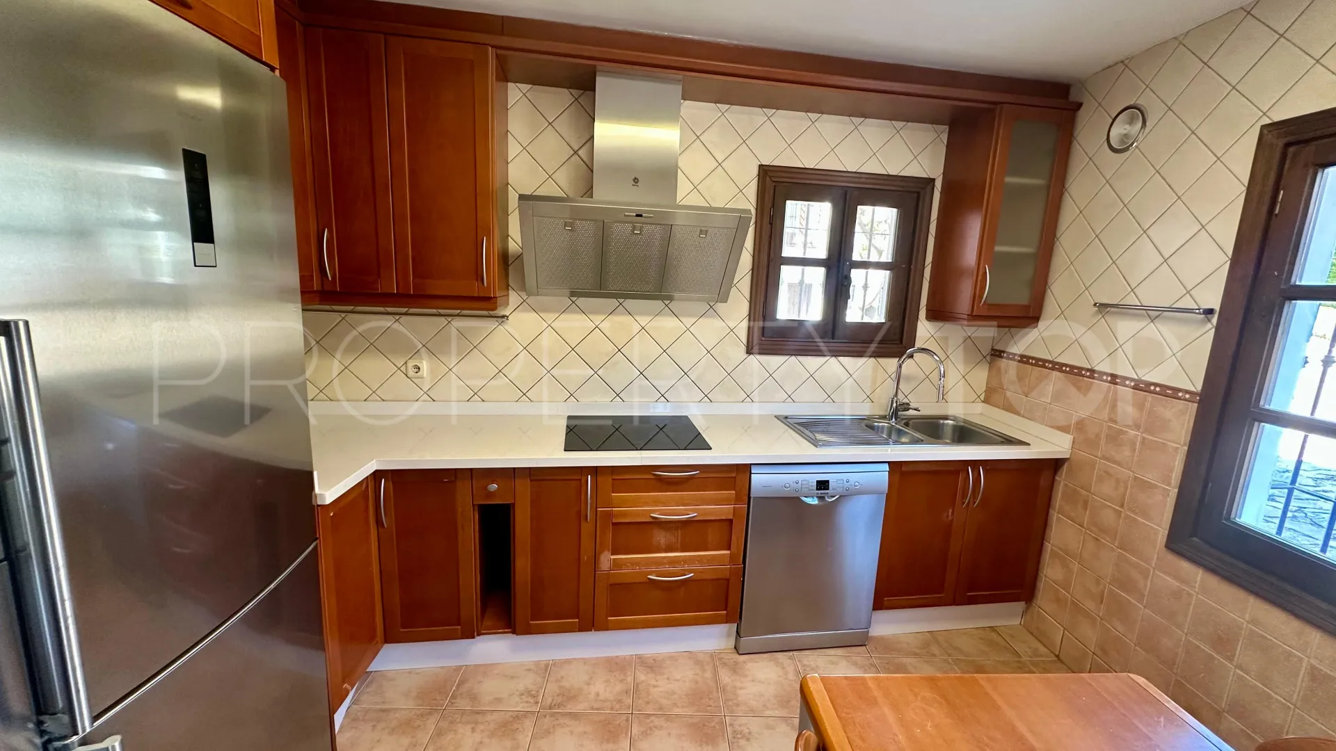 4 bedrooms Nagüeles town house for sale