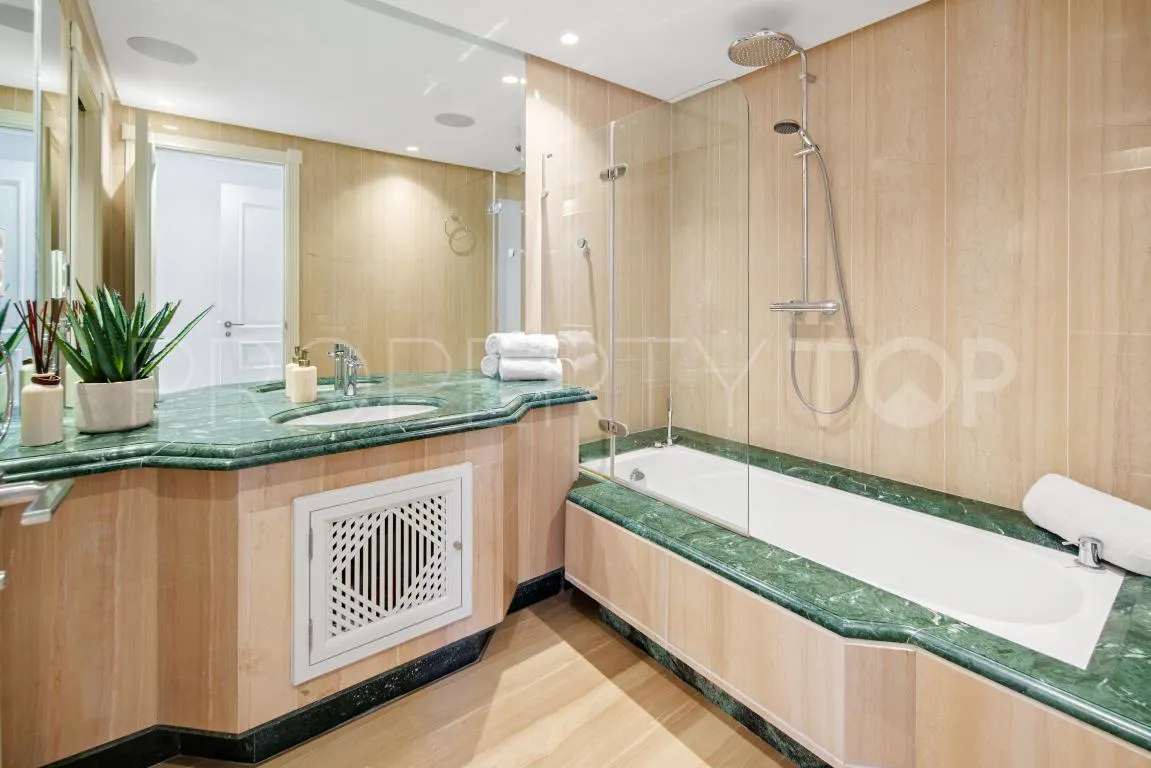 For sale duplex penthouse in La Morera with 3 bedrooms