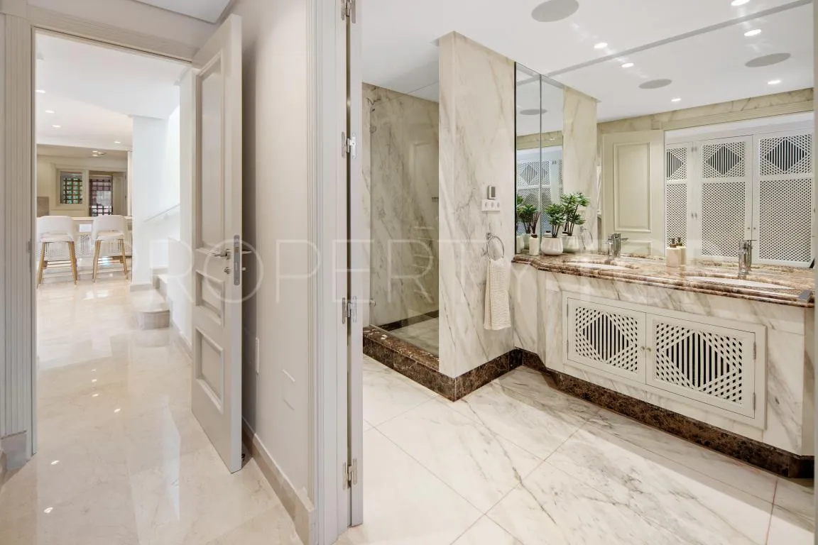 For sale duplex penthouse in La Morera with 3 bedrooms