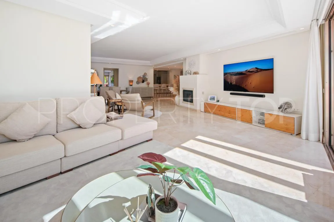 For sale duplex penthouse in La Morera with 3 bedrooms