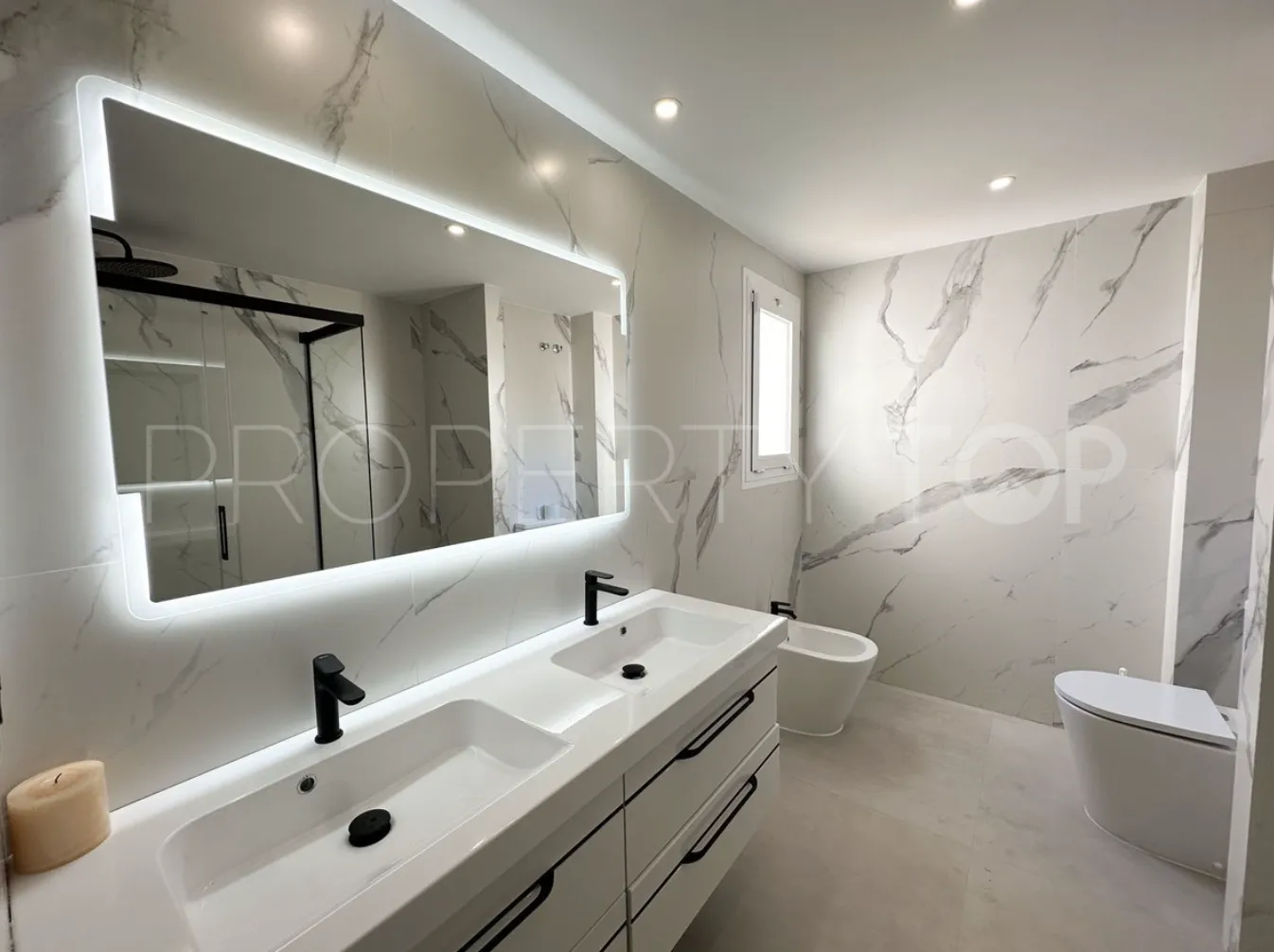 Apartamento planta baja de 3 dormitorios a la venta en Las Petunias