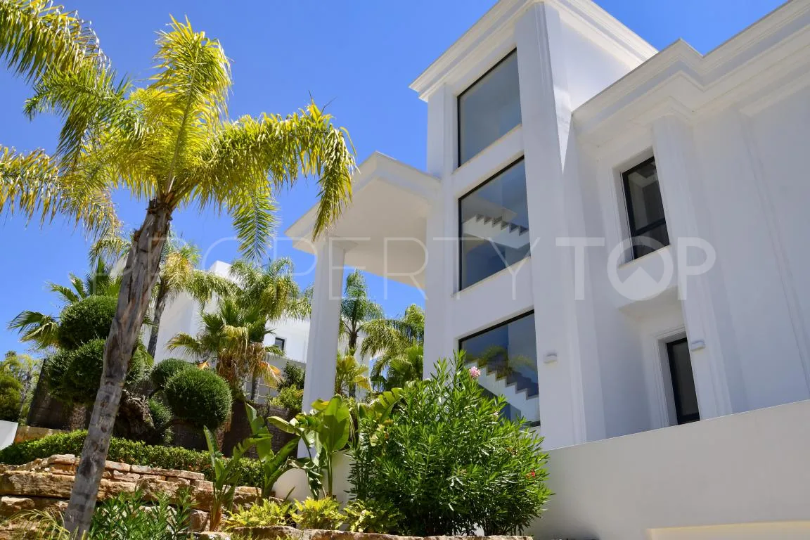Villa for sale in Golden Mile with 6 bedrooms