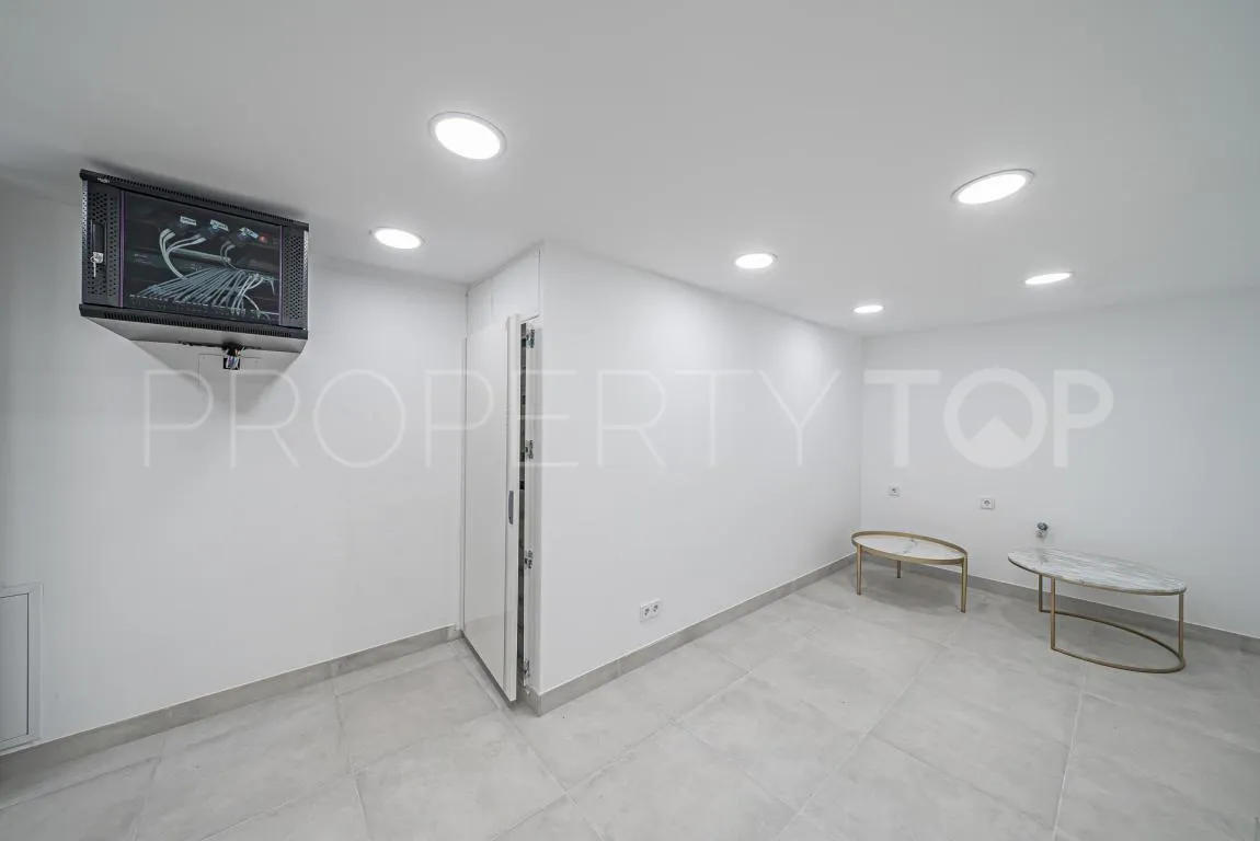 Villa for sale in Golden Mile with 6 bedrooms