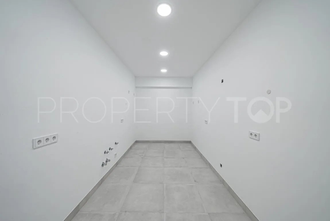 Villa for sale in Golden Mile with 6 bedrooms