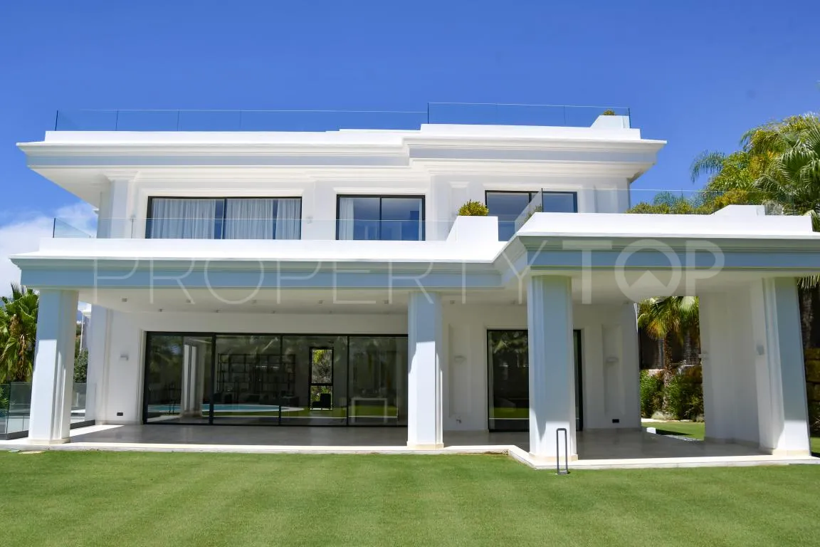 Villa for sale in Golden Mile with 6 bedrooms