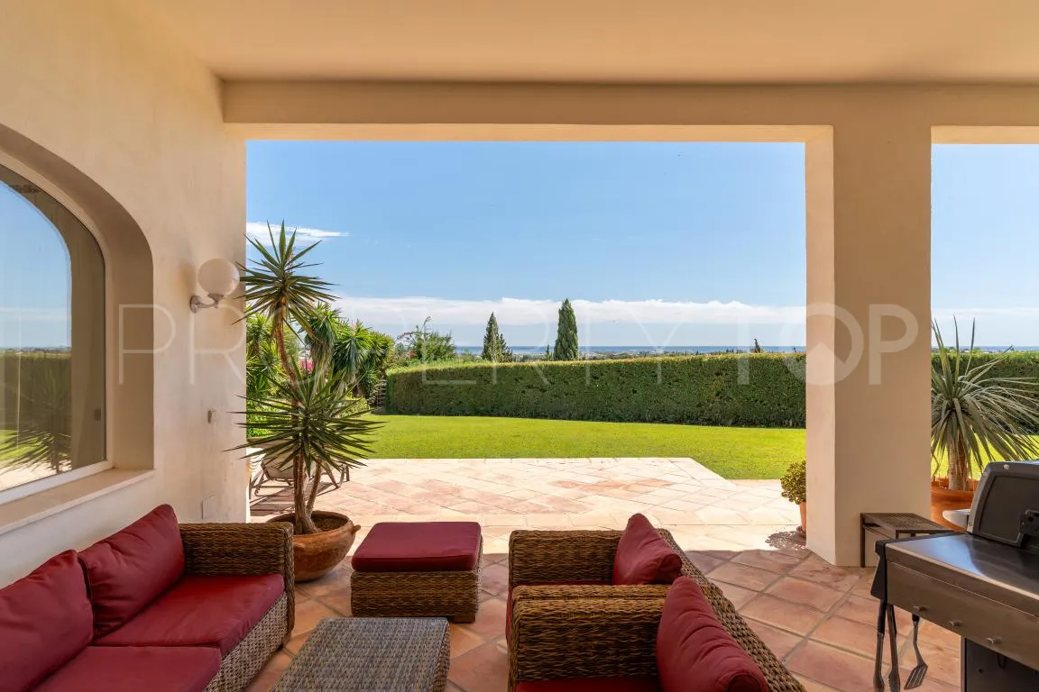 5 bedrooms Benahavis semi detached villa for sale