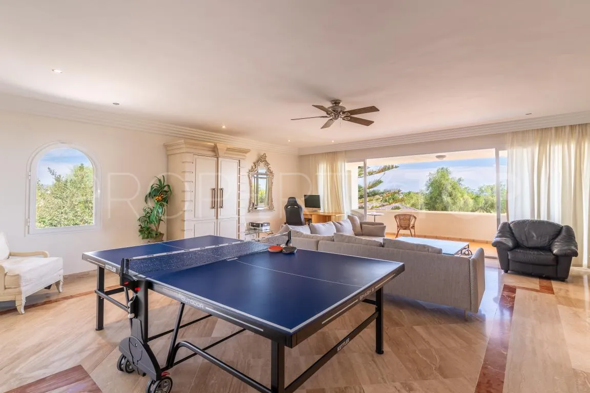 5 bedrooms Benahavis semi detached villa for sale