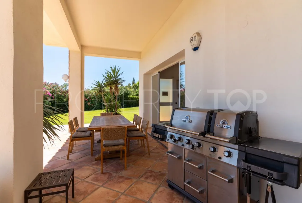5 bedrooms Benahavis semi detached villa for sale