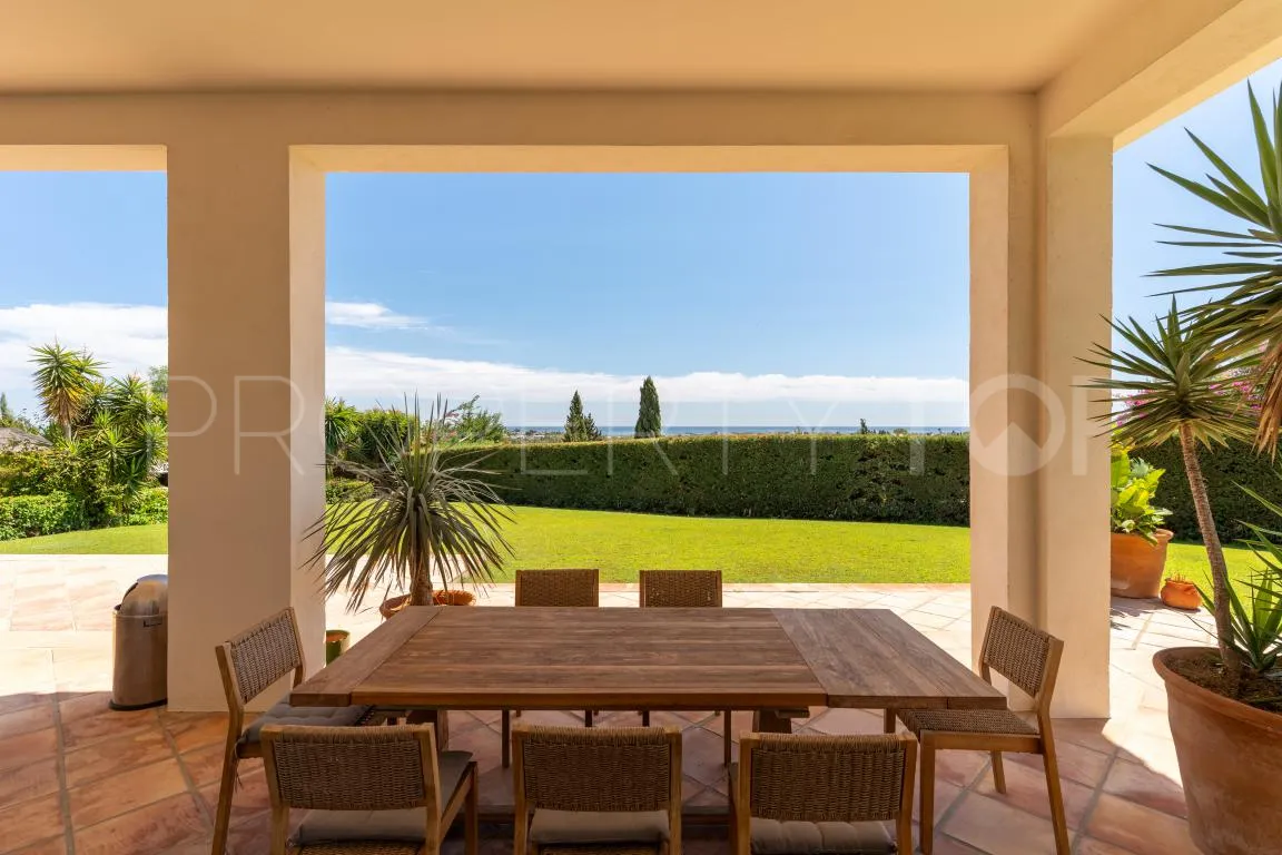 5 bedrooms Benahavis semi detached villa for sale