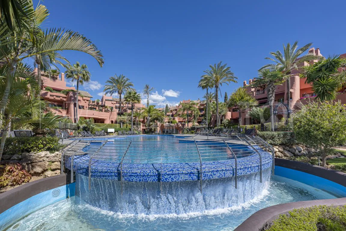 3 bedrooms Estepona penthouse for sale