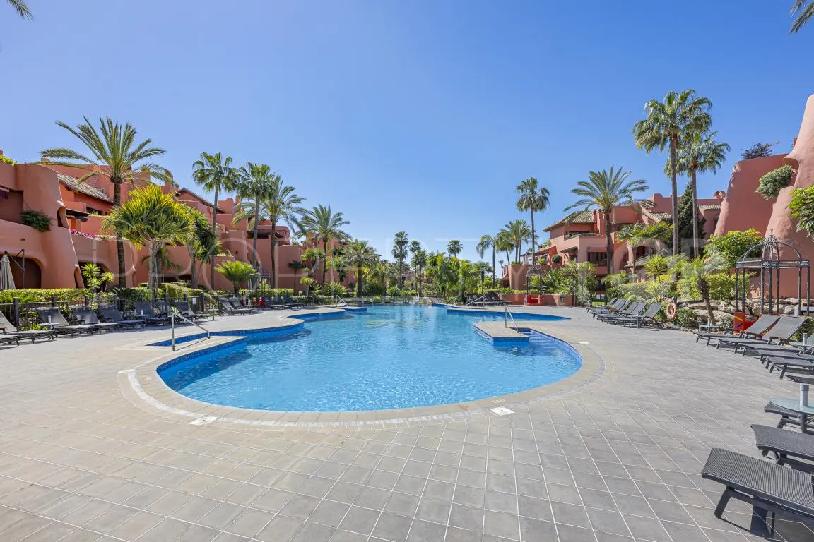 3 bedrooms Estepona penthouse for sale