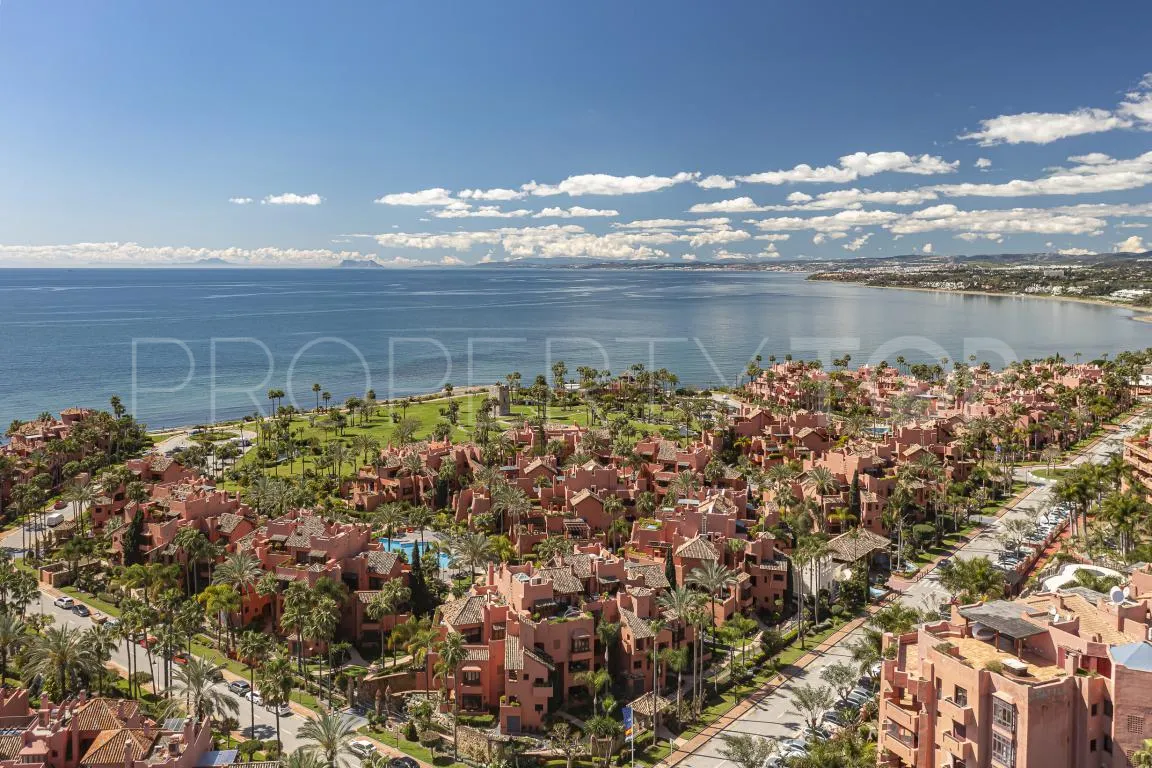 3 bedrooms Estepona penthouse for sale