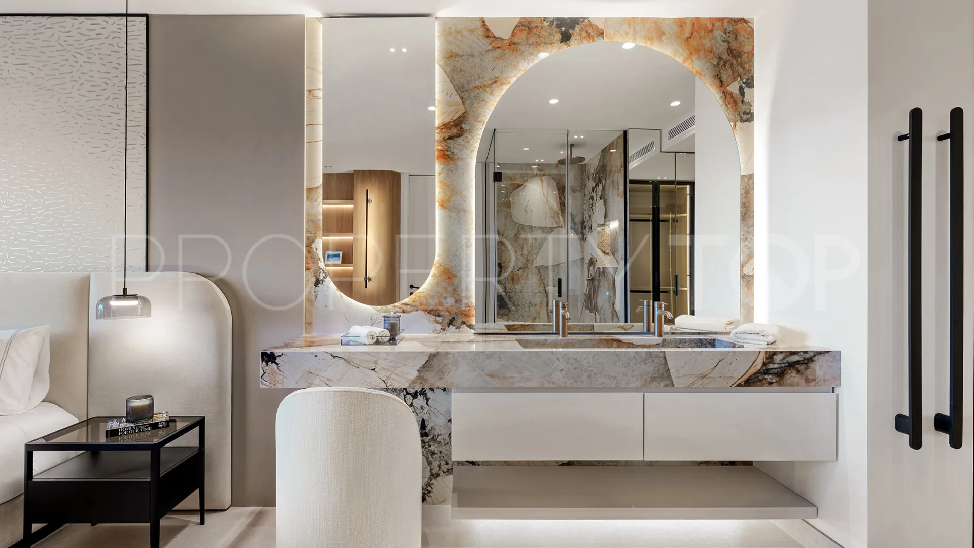 Estepona, apartamento planta baja en venta de 3 dormitorios
