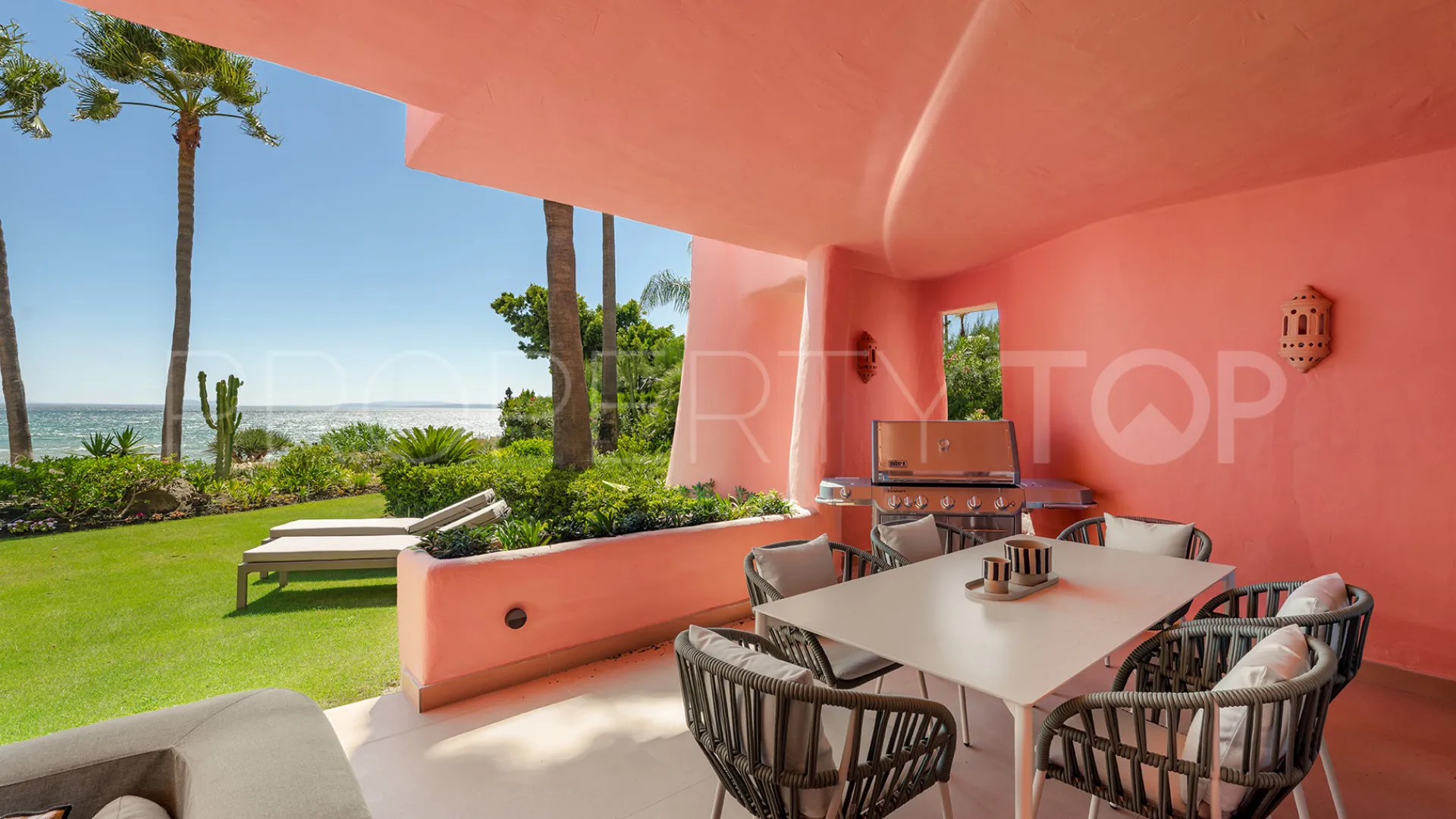 Estepona, apartamento planta baja en venta de 3 dormitorios