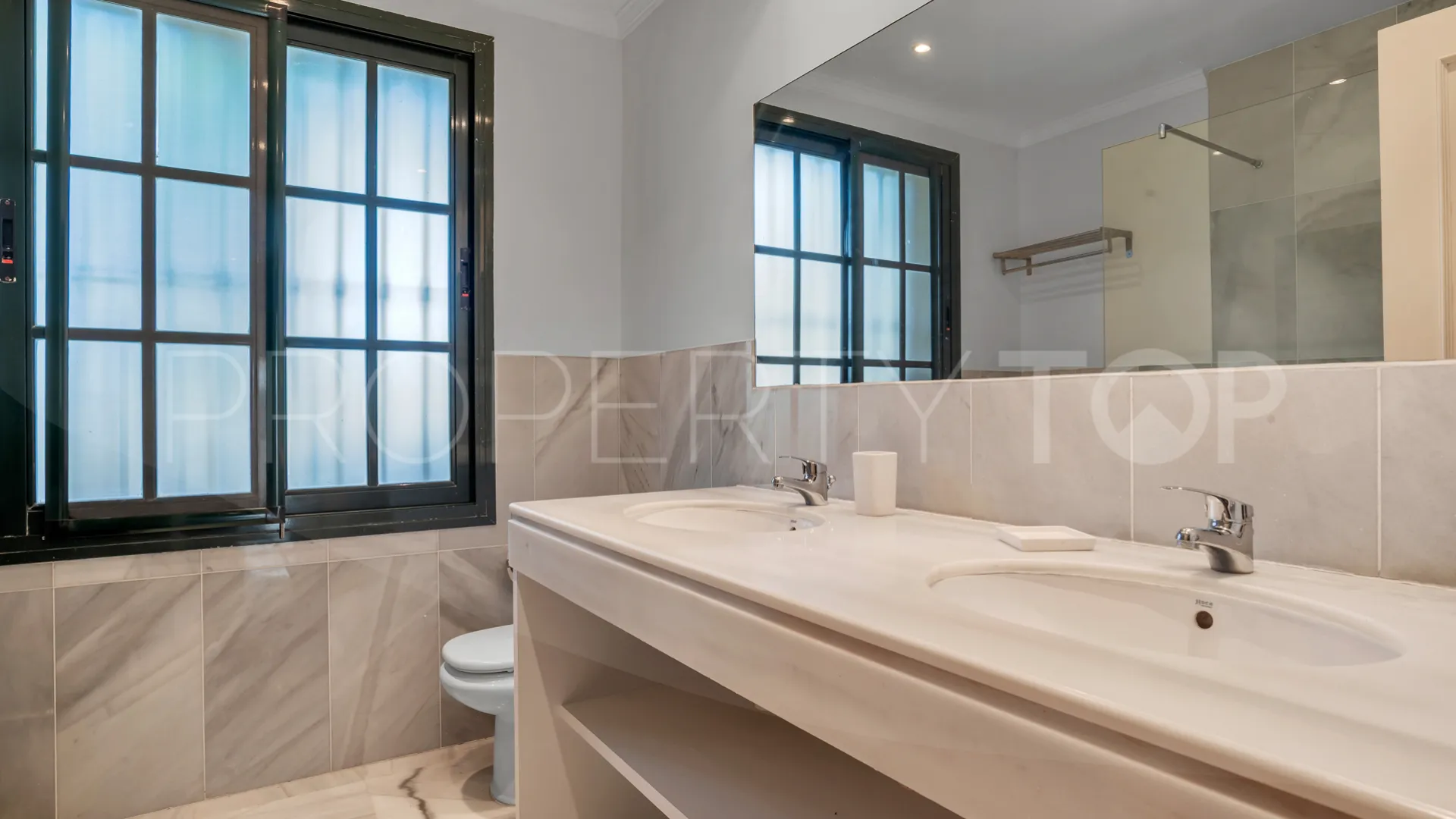 For sale Casasola villa