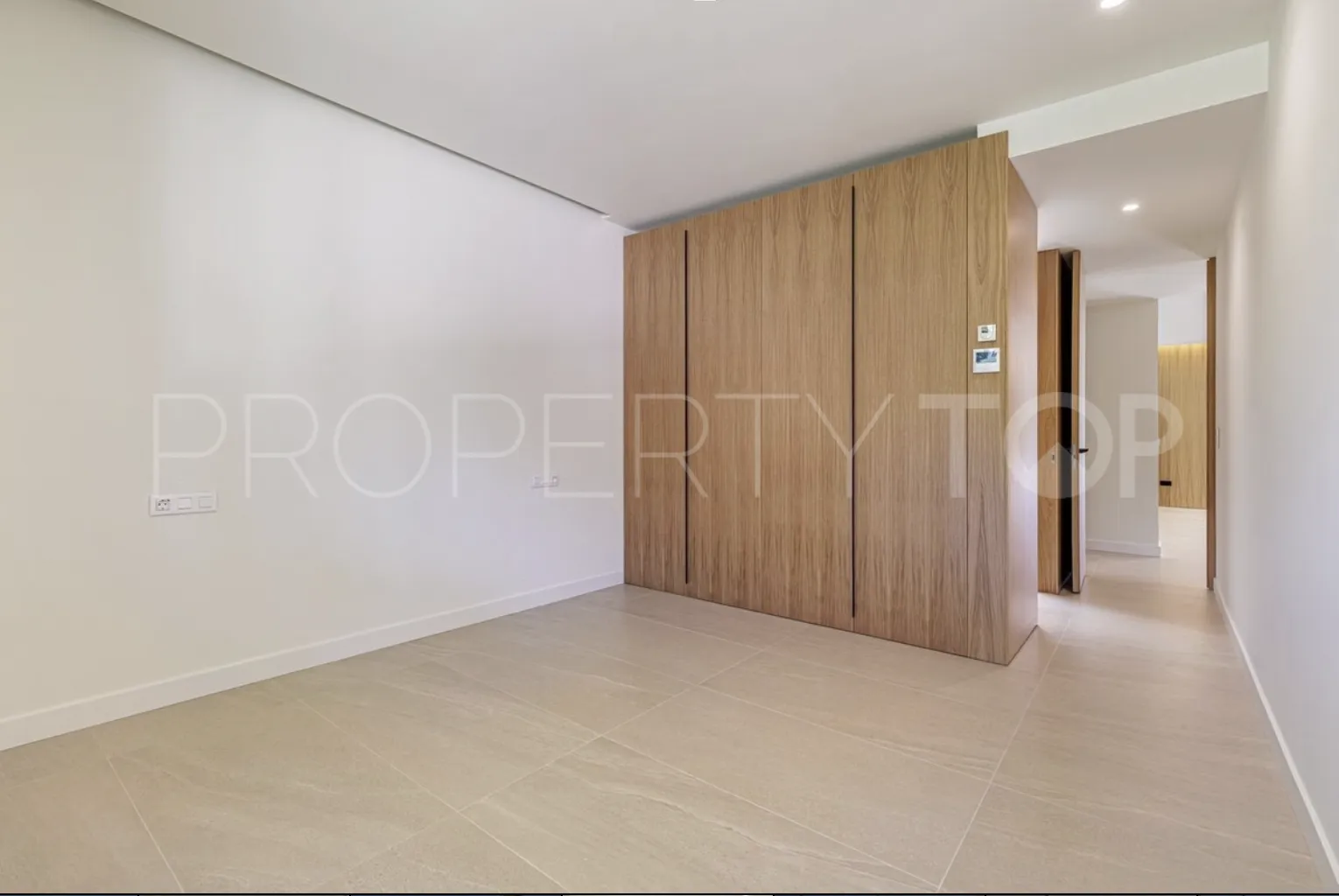 Villa for sale in Sotogrande with 4 bedrooms