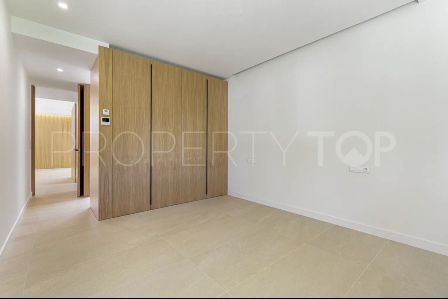 Villa for sale in Sotogrande with 4 bedrooms