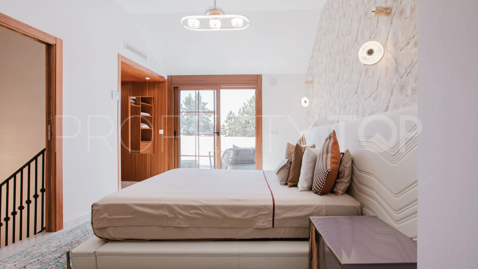 Town house for sale in Montepiedra