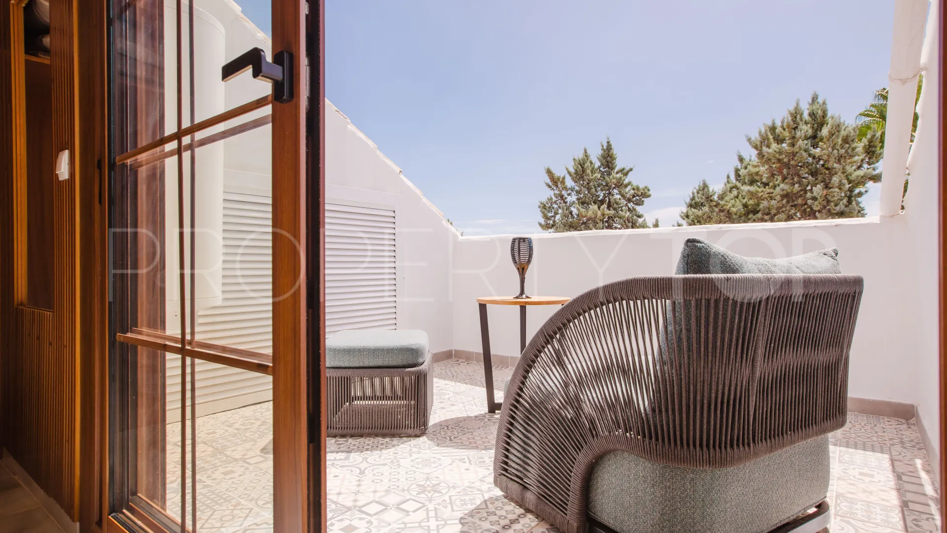 Town house for sale in Montepiedra