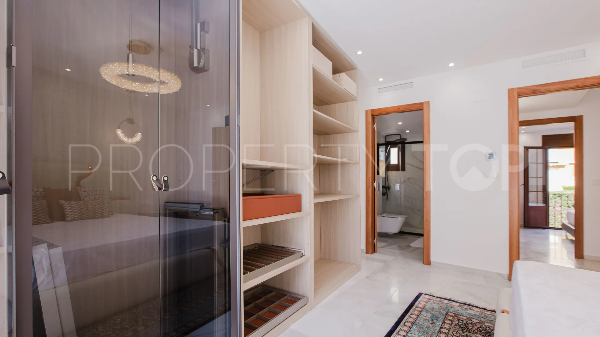 Town house for sale in Montepiedra