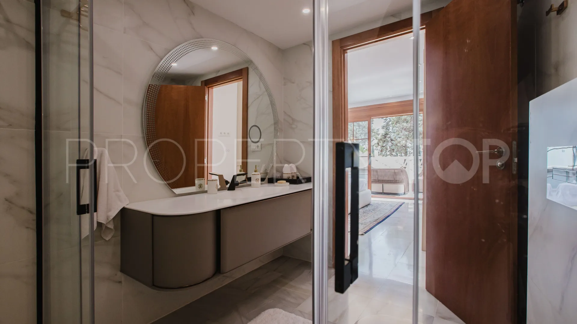 Town house for sale in Montepiedra