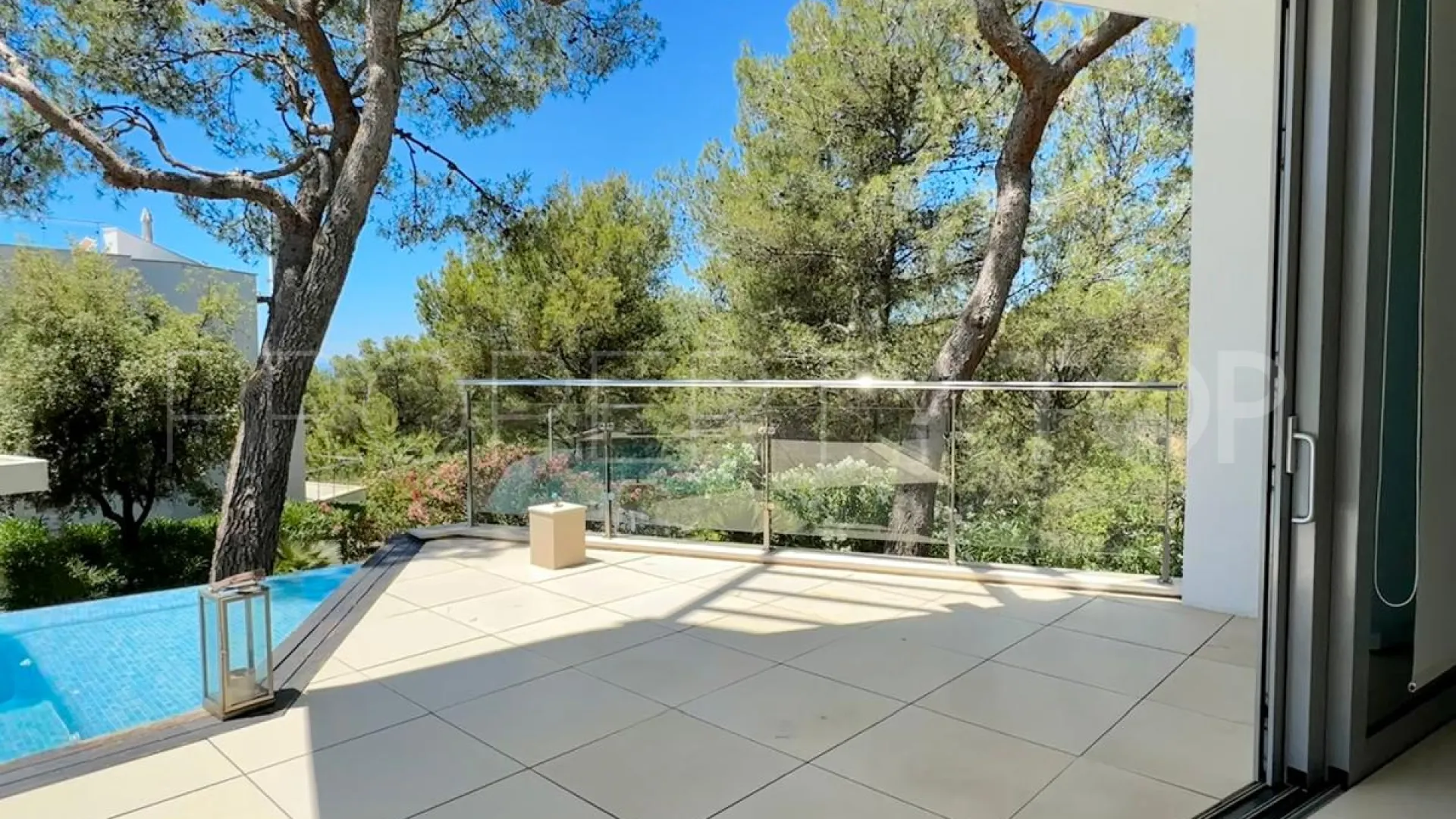 For sale Marbella Golden Mile town house with 5 bedrooms