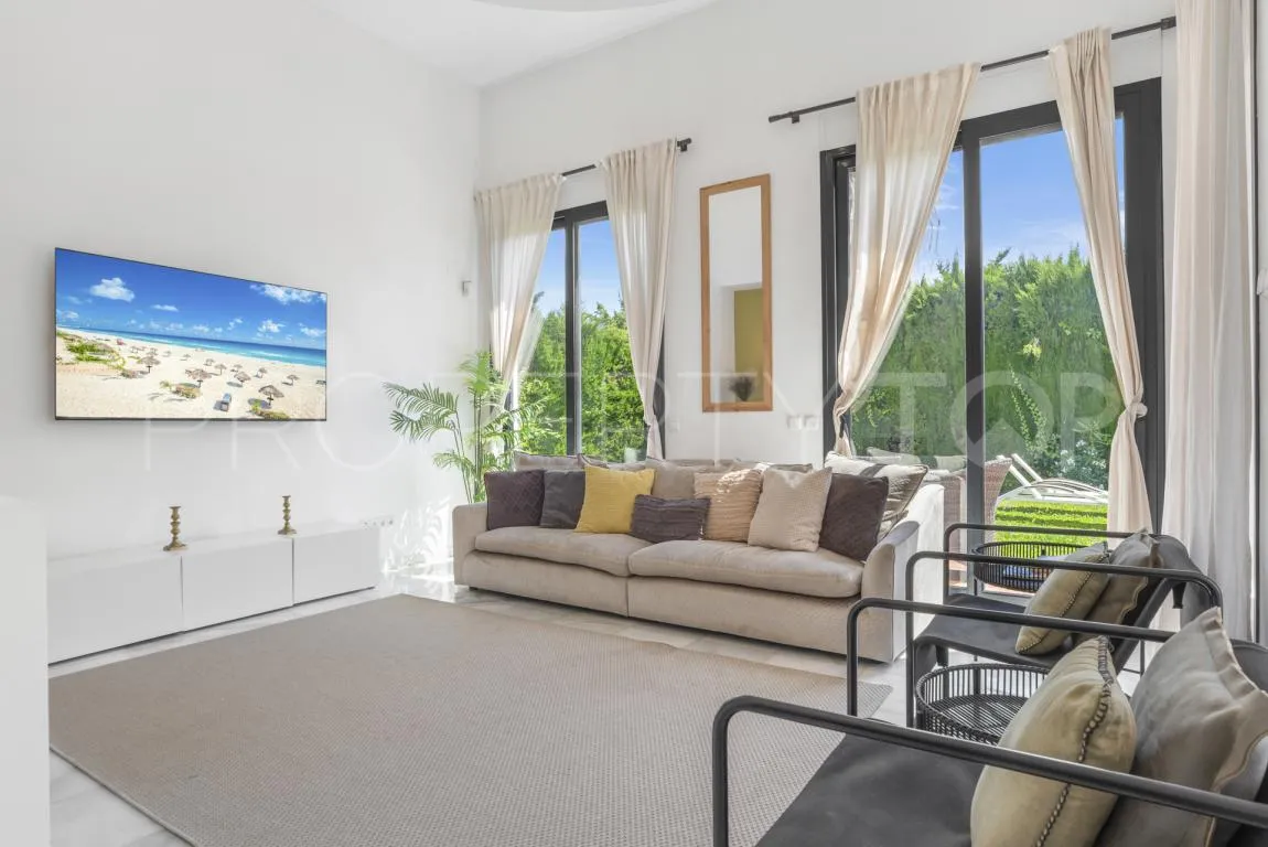 Se vende chalet en Nueva Andalucia
