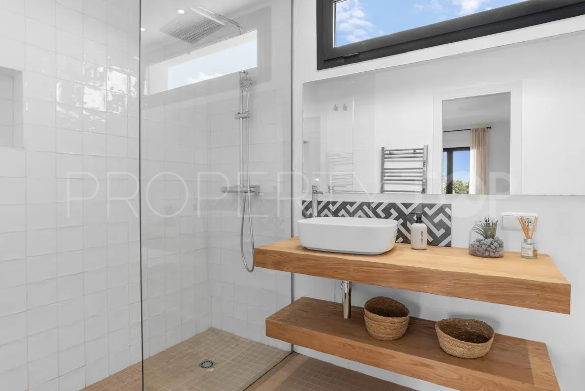 Se vende chalet en Nueva Andalucia