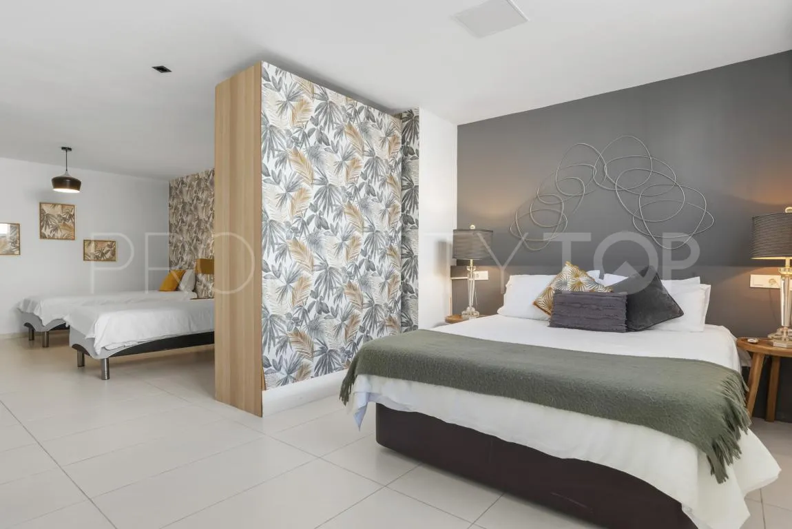 Se vende chalet en Nueva Andalucia